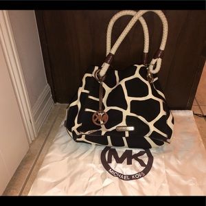 Michael kors purse